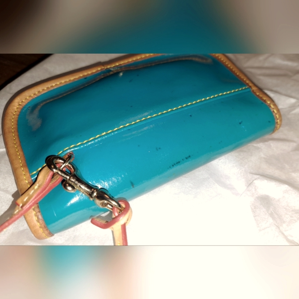 Dooney Bourke Teal Green and Tan Women's Wristlet, Clutch. Patent. CLOSING SALE - Picture 3 of 14